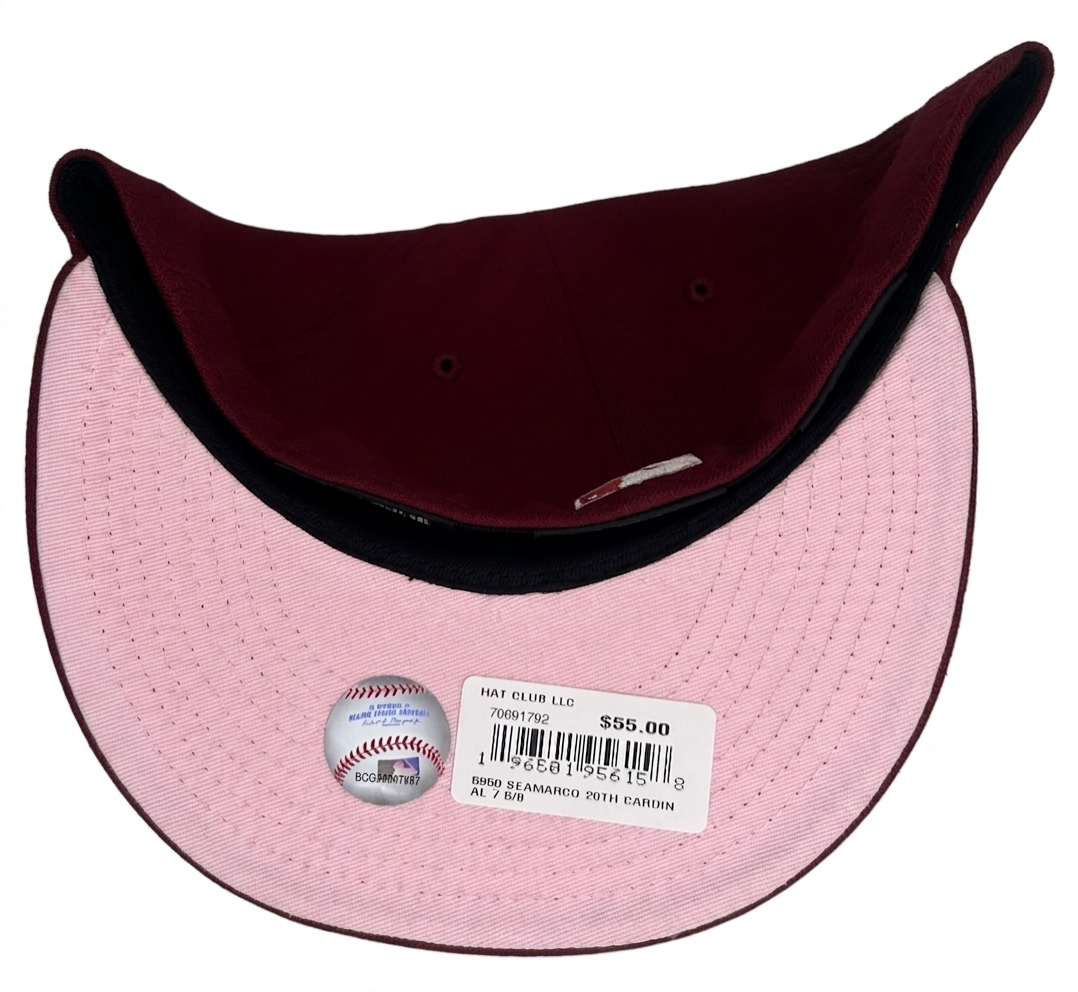 New Era Seattle Mariners Red Velvet 59Fifty Fitted Hat, likely a HC exclusive with a 20th Anniversary side patch