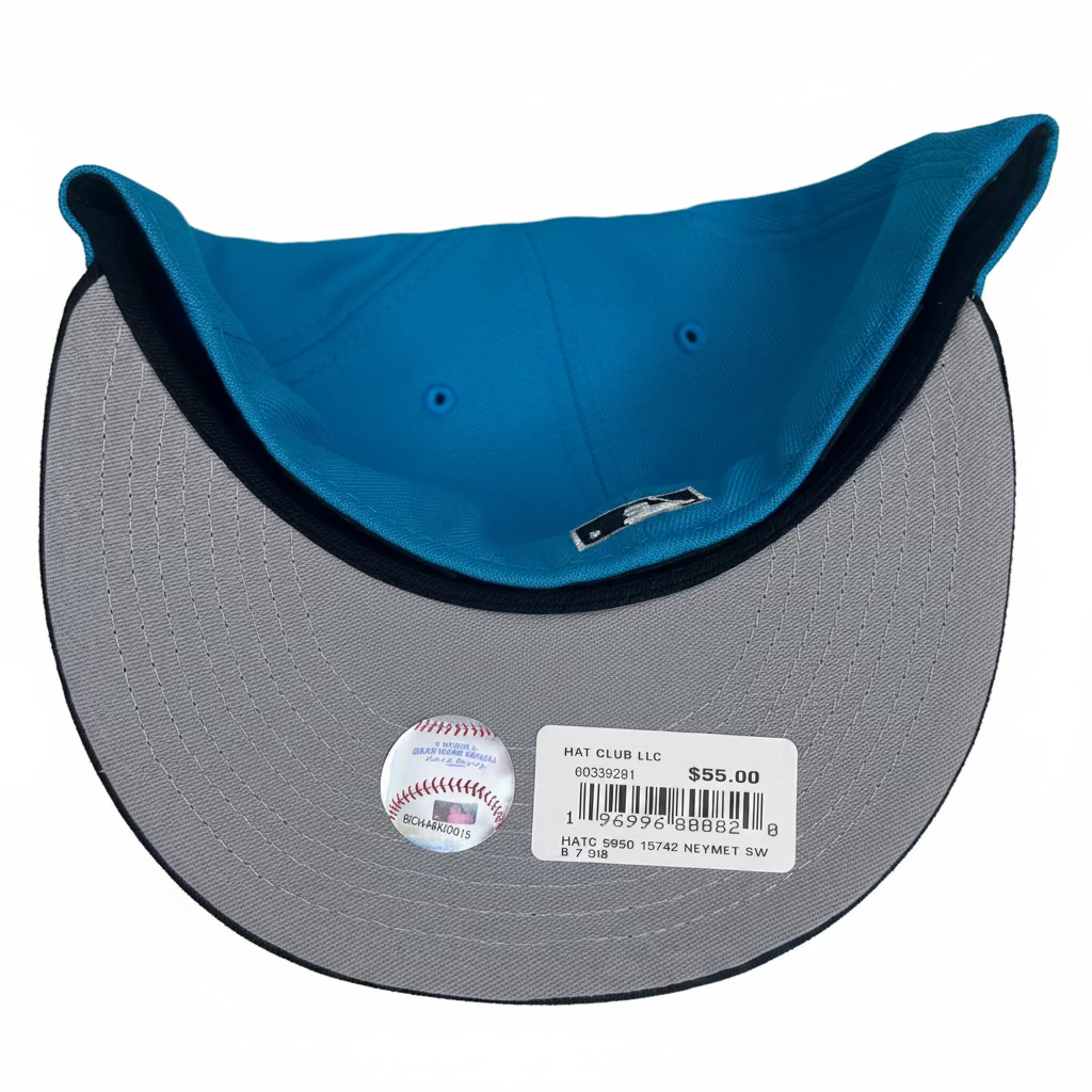 New York Mets New Era 59FIFTY fitted a sky blue crown, black visor, and a special side patch commemorating a baseball All-Star game.