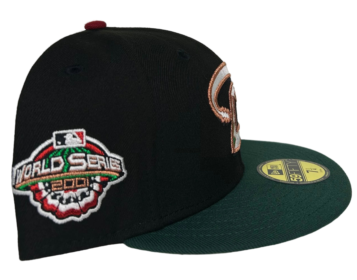 Arizona Diamondbacks New Era 59FIFTY fitted hat features a black crown with a dark green brim and an inaugural season side patch.