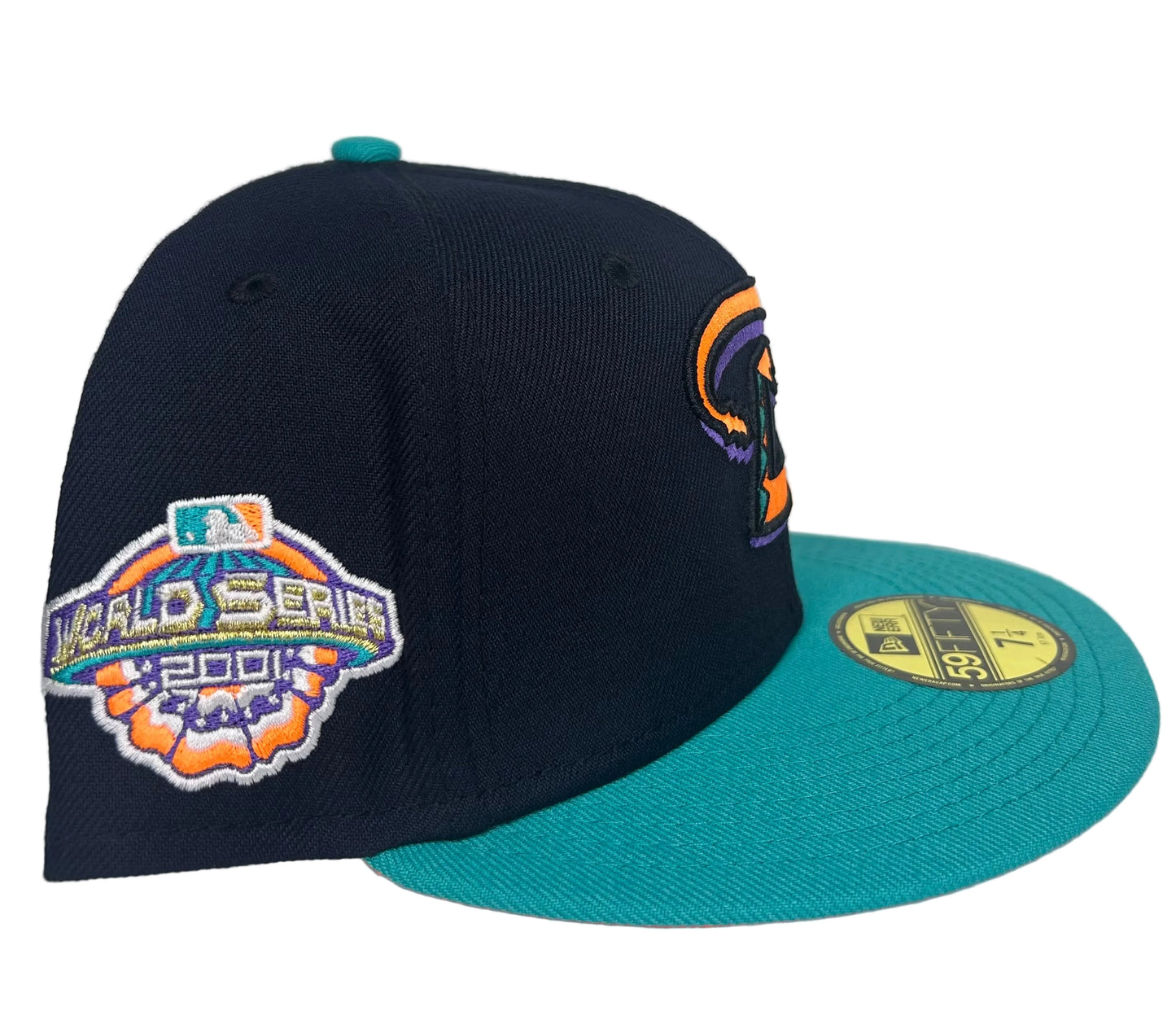 New Era Arizona Diamondbacks 2001 World Series fitted hat featuring a black crown and a teal.