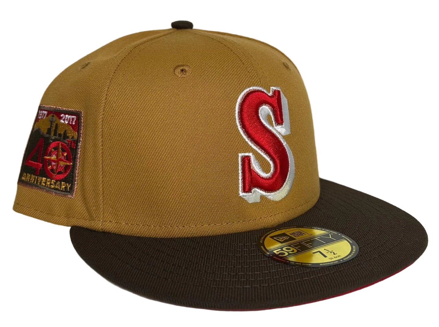 New Era Seattle Mariners 59FIFTY fitted hat featuring a Panama tan crown and brown visor.