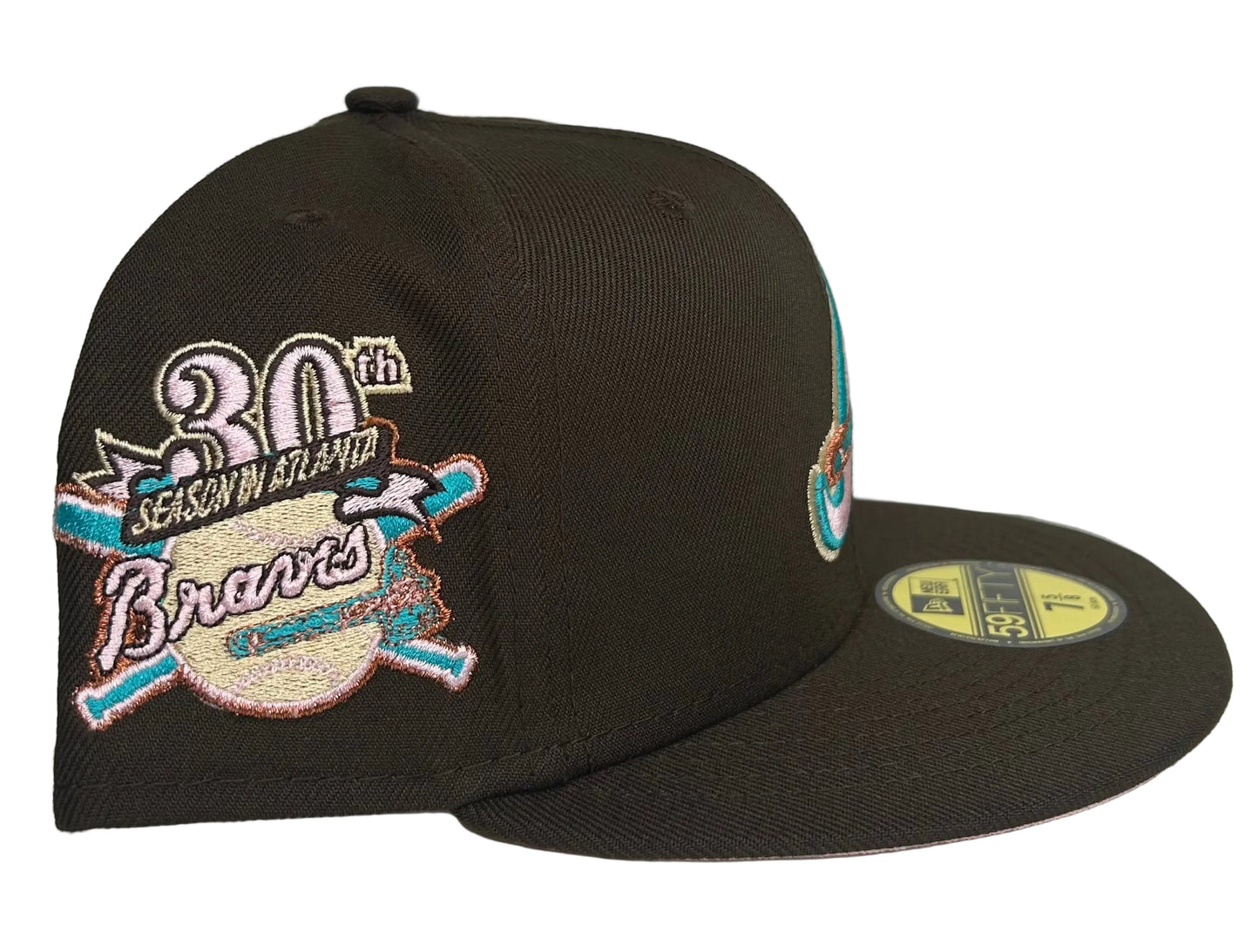 New Era 59FIFTY Atlanta Braves cap features a unique brown colorway with a 30th Anniversary side patch.