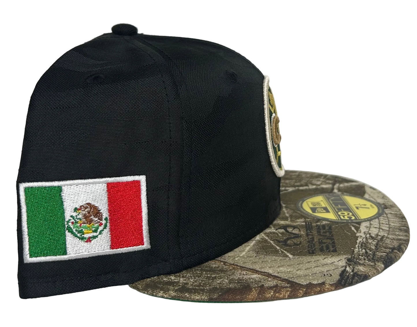 New Era 59Fifty Club America fitted hat features a black crown, Realtree camo brim, and a Mexico flag patch on the side.