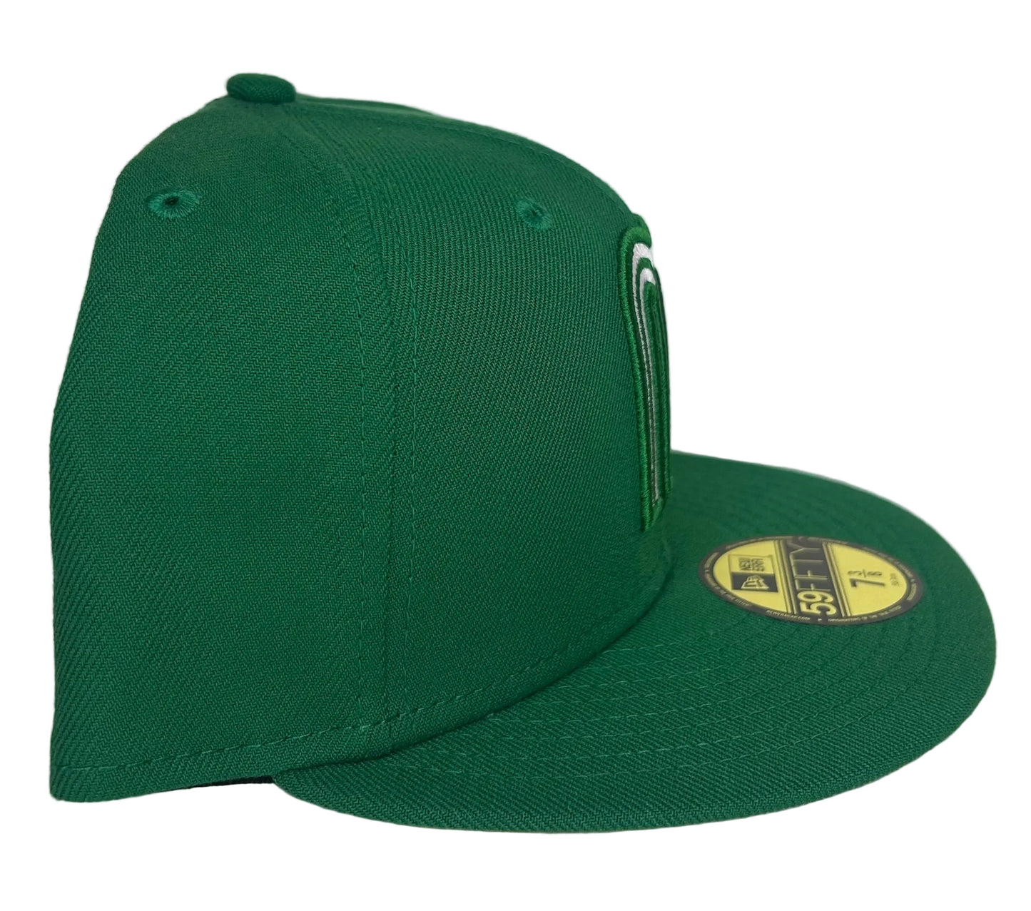 New Era 59FIFTY Mexico World Baseball Classic Fitted Hat, featuring a kelly green crown and a white/green embroidered logo.