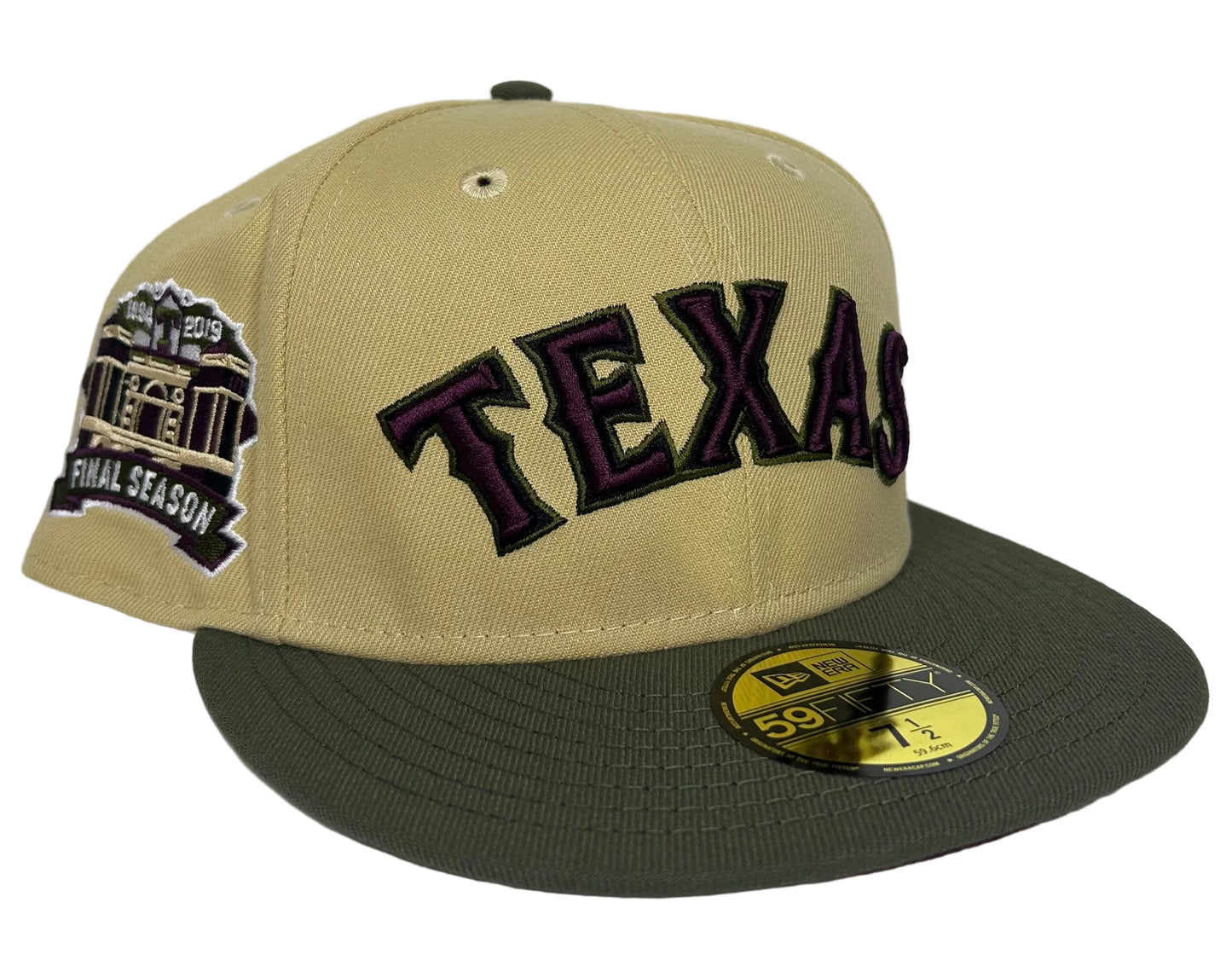 New Era 59FIFTY Texas Rangers fitted cap features a distinctive "Final Season" side patch celebrating the team's time at their former stadium.