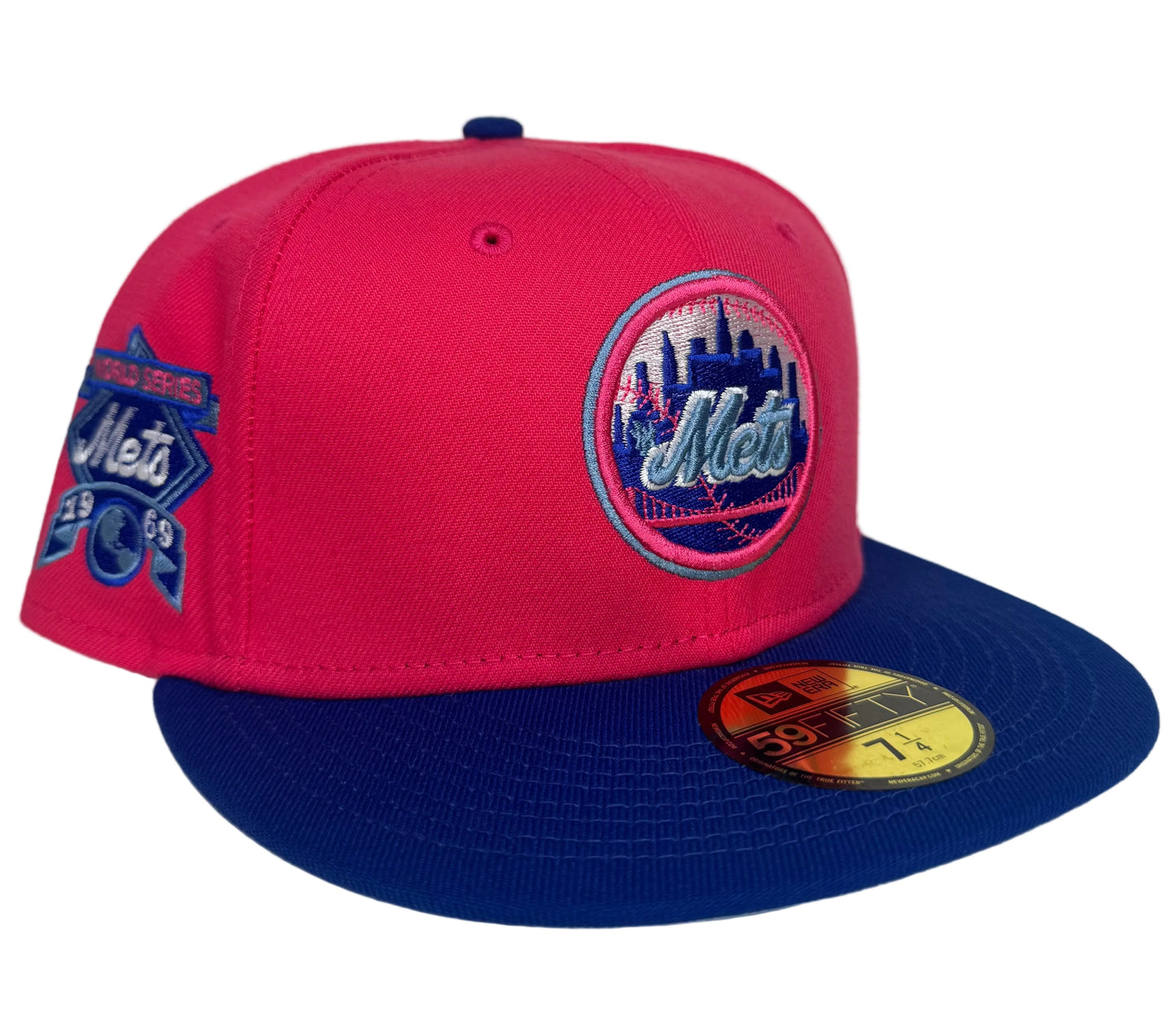New Era 59FIFTY New York Mets Pink & blue fitted cap featuring a side patch.