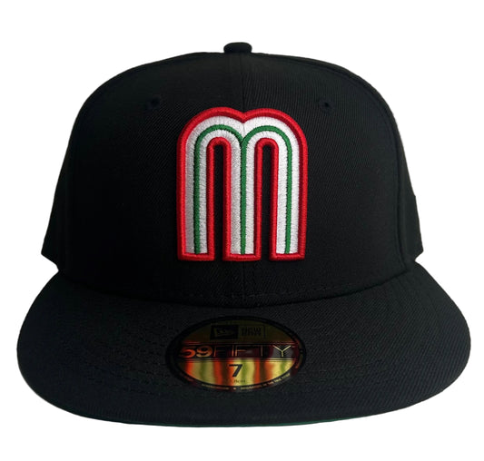 New Era 59FIFTY Mexico World Baseball Classic fitted cap features a prominent "M" logo with national flag colors.