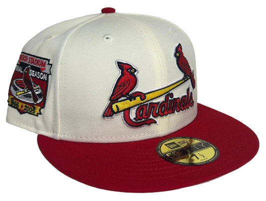 New Era St. Louis Cardinals fitted hat features a white crown, red visor, and a special patch commemorating the final season at Busch Stadium.