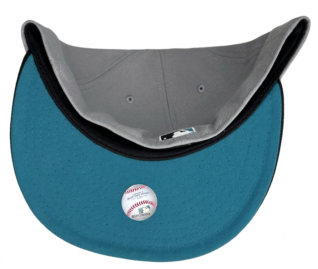 San Francisco Giants 2-Tone New Era 2007 All-Star Game Patch W/ a Teal UV 59FIFTY Hat.