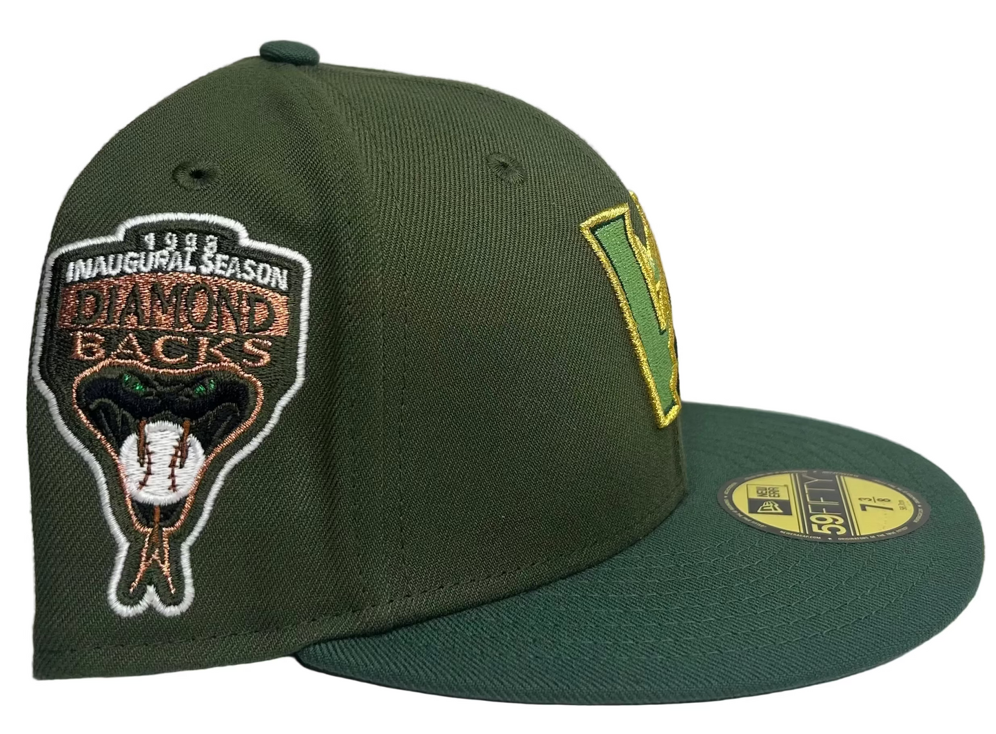 New Era Arizona Diamondbacks 59Fifty fitted hat from the "Sinister Pack" By Wilder exclusive to HC, featuring a green crown and a unique yellow "V" logo.