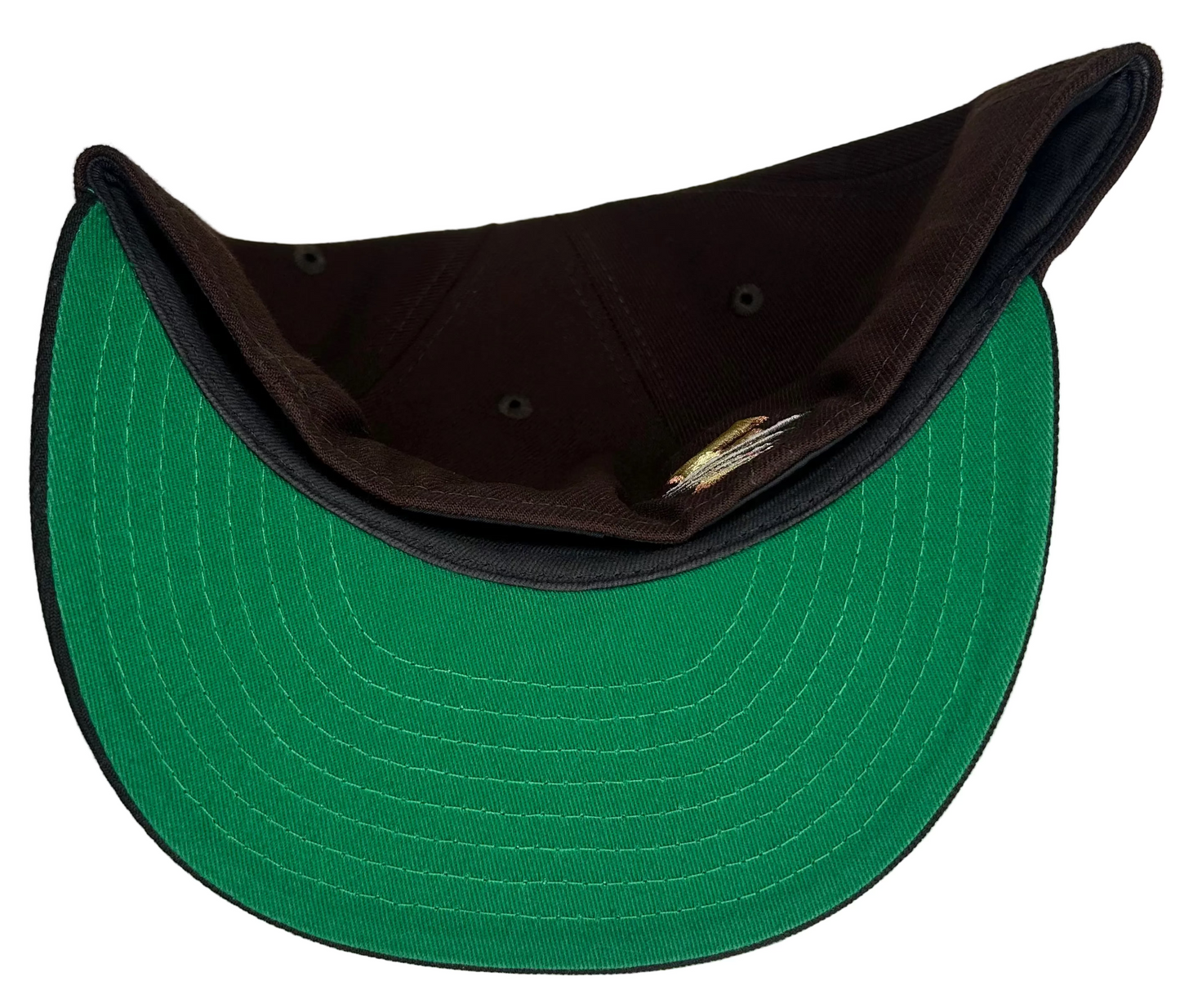 New Era Fresno Grizzlies 59Fifty fitted hat features a brown crown with a "clawed" logo and a contrasting black brim.