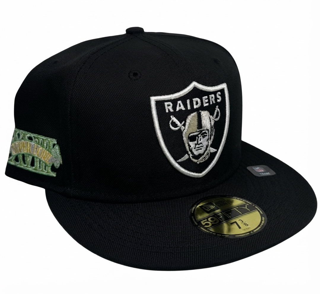 New Era Black Las Vegas Raiders Citrus Pop 59FIFTY Fitted Hat featuring a distinctive green undervisor and a Super Bowl side patch.