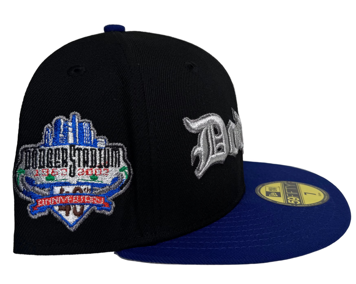 New Era 59Fifty Flawless Victory Los Angeles Dodgers 40th Anniversary Patch Old English Script Hat featuring a black crown and a royal blue brim.