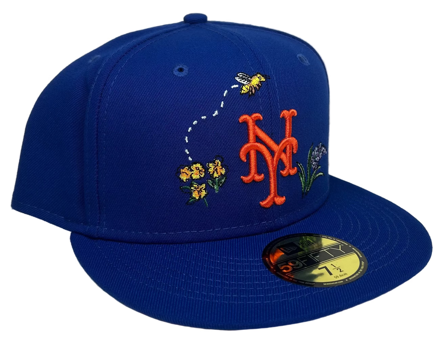 New Era New York Mets 59FIFTY fitted hat featuring an embroidered orange team logo accented by a whimsical bee and yellow floral design.