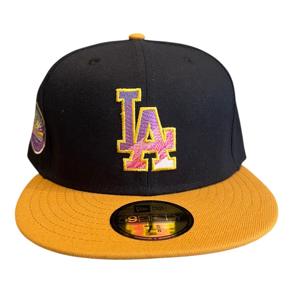 Los Angeles Dodgers New Era 59Fifty “Santa Monica Nights” fitted Hat.