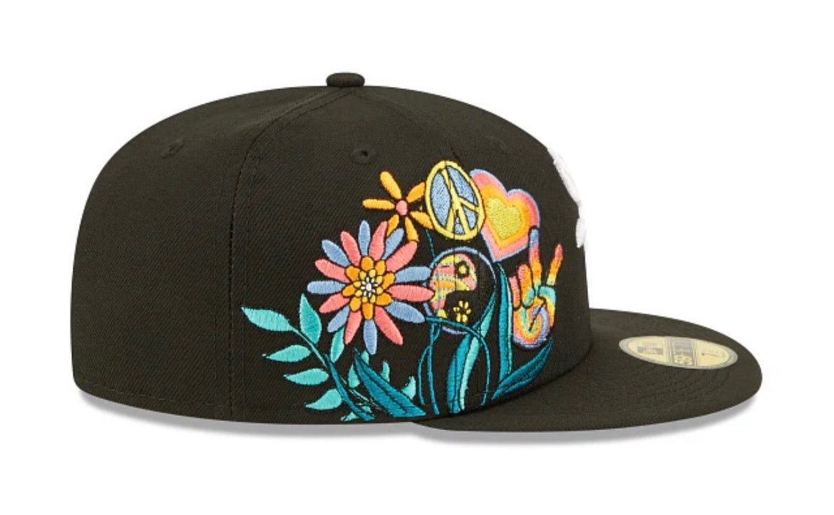 Black Chicago White 3X World Series Champions Groovy Patch Blue Bottom 59FIFTY Fitted