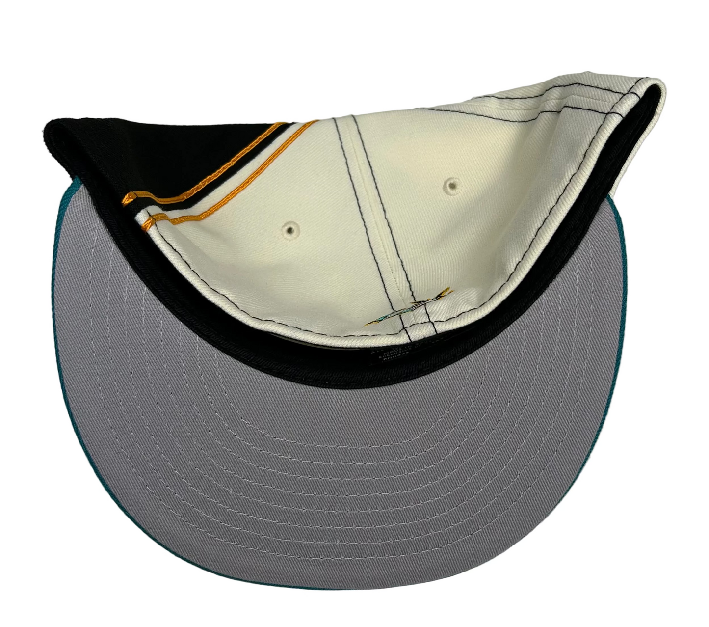 San Jose Sharks New Era 59FIFTY fitted hat features a unique graphic patch on the front, along with a team logo patch on the side. 