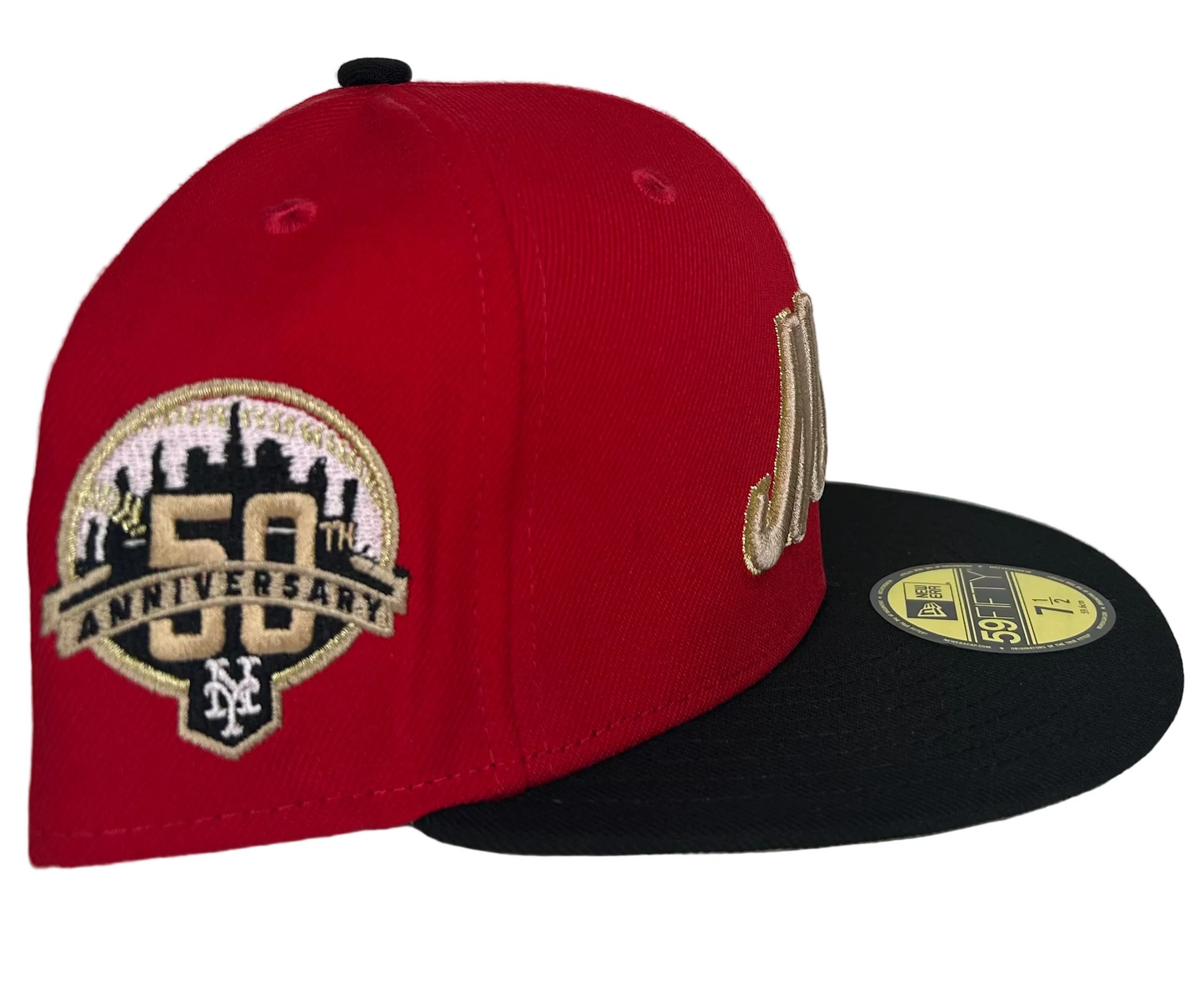 New Era New York Mets Shiny Era 59FIFTY Scarlet Fitted cap features a red crown, a black visor, and a special 50th Anniversary side patch.