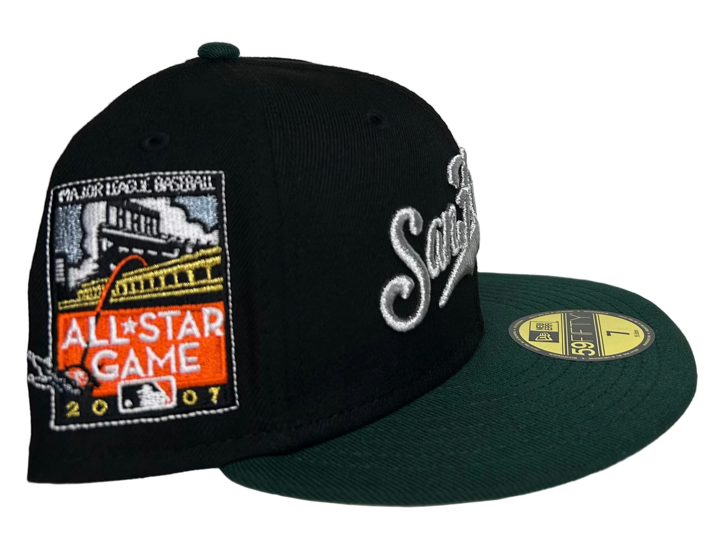 San Francisco Giants “Barbershop” Pack 59FIFTY fitted hat is a New Era 2007 All-Star Game edition featuring a black crown & green visor.