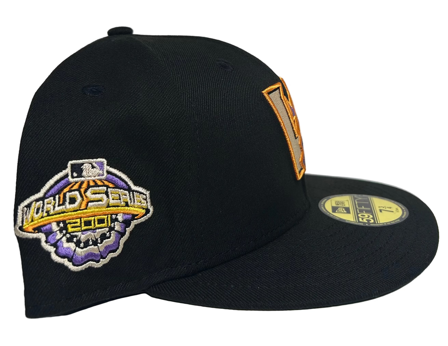 New Era Arizona Diamondbacks 59FIFTY fitted hat features the team's throwback "V" logo on the front and a 2001 World Series patch on the side. 