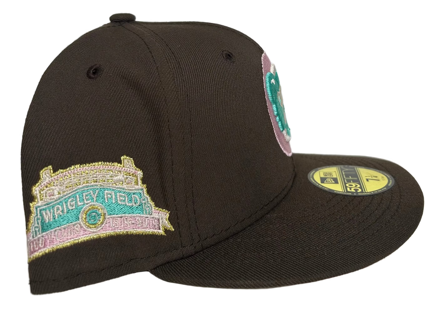Chicago Cubs "Spumoni" New Era 59Fifty fitted hat, featuring a chocolate brown crown, black visor &  pink undervisor.
