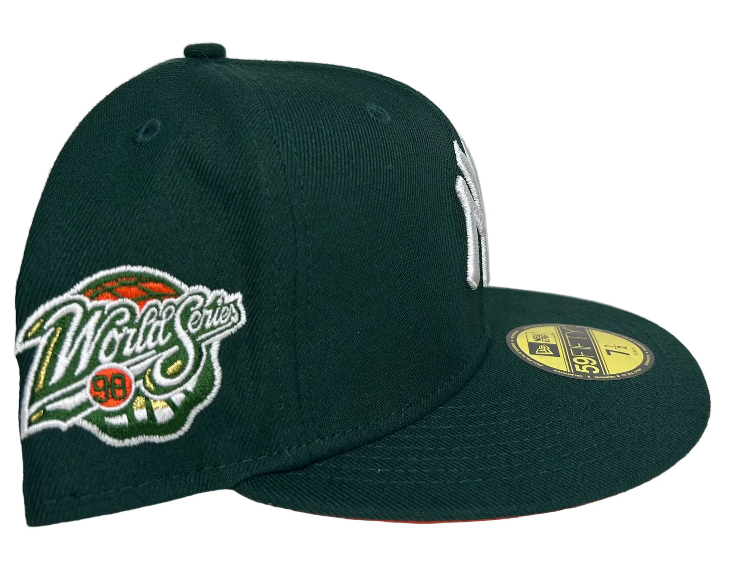 New Era 59Fifty New York Yankees fitted hat in dark green featuring a 1998 World Series side patch.
