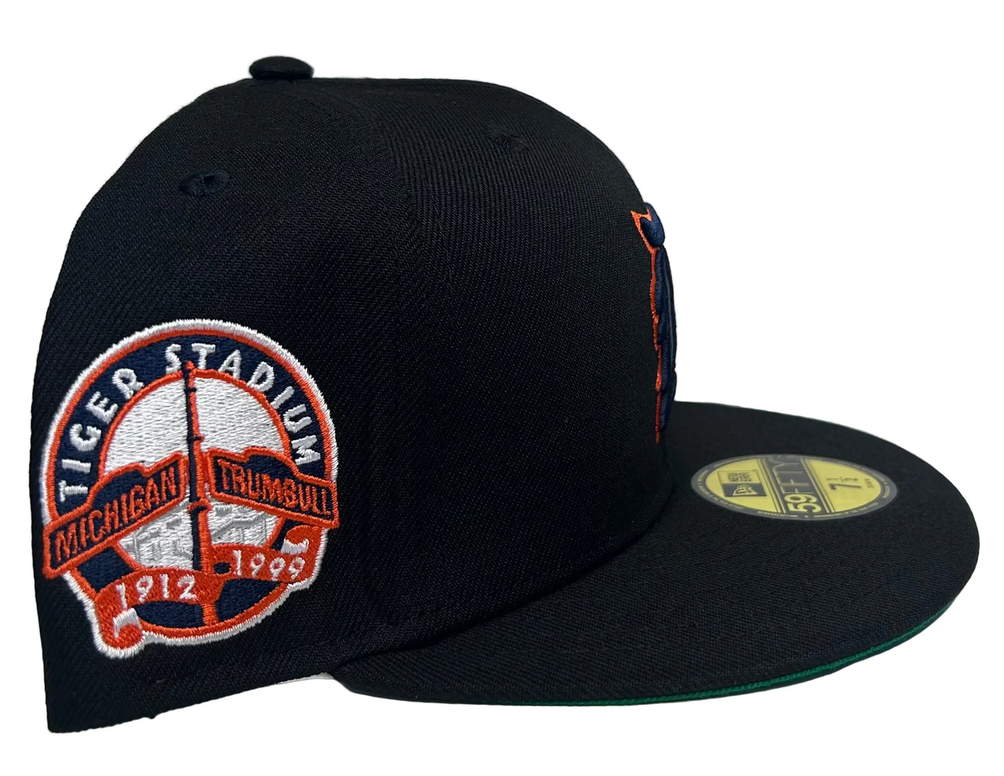 New Era Detroit Tigers 59FIFTY fitted cap featuring a navy dome and a "Tiger Stadium" side patch.