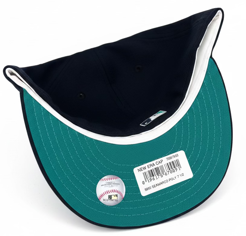 New Era Seattle Mariners 30th Anniversary navy fitted hat.