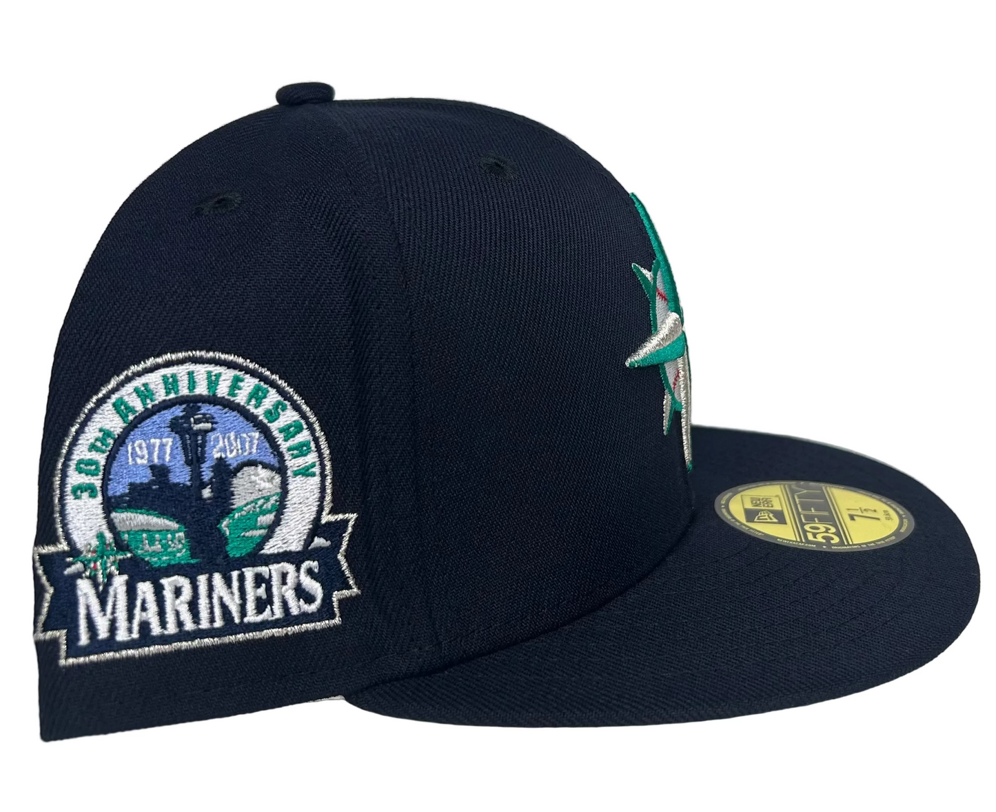 New Era Seattle Mariners 30th Anniversary navy fitted hat.