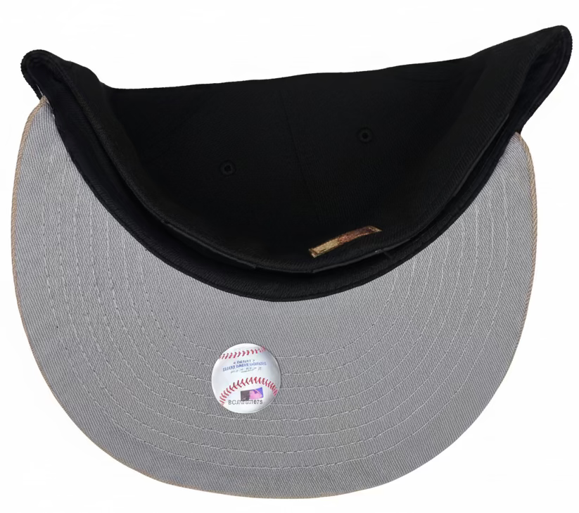 New Era Montreal Expos “Rust Belt”  59FIFTY fitted hat with a black crown and tan brim.