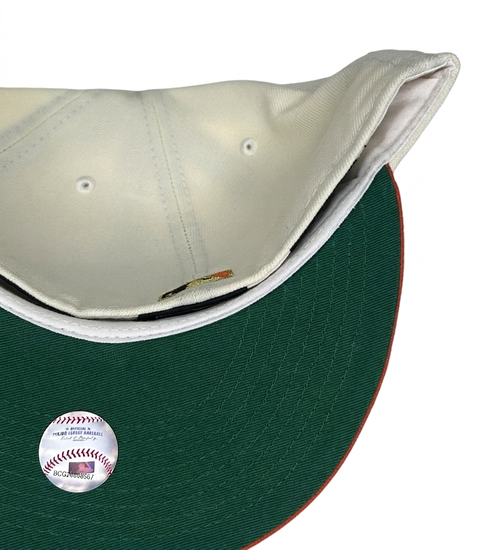 New Era San Francisco Giants 59FIFTY fitted cap featuring a 2000 year side patch.