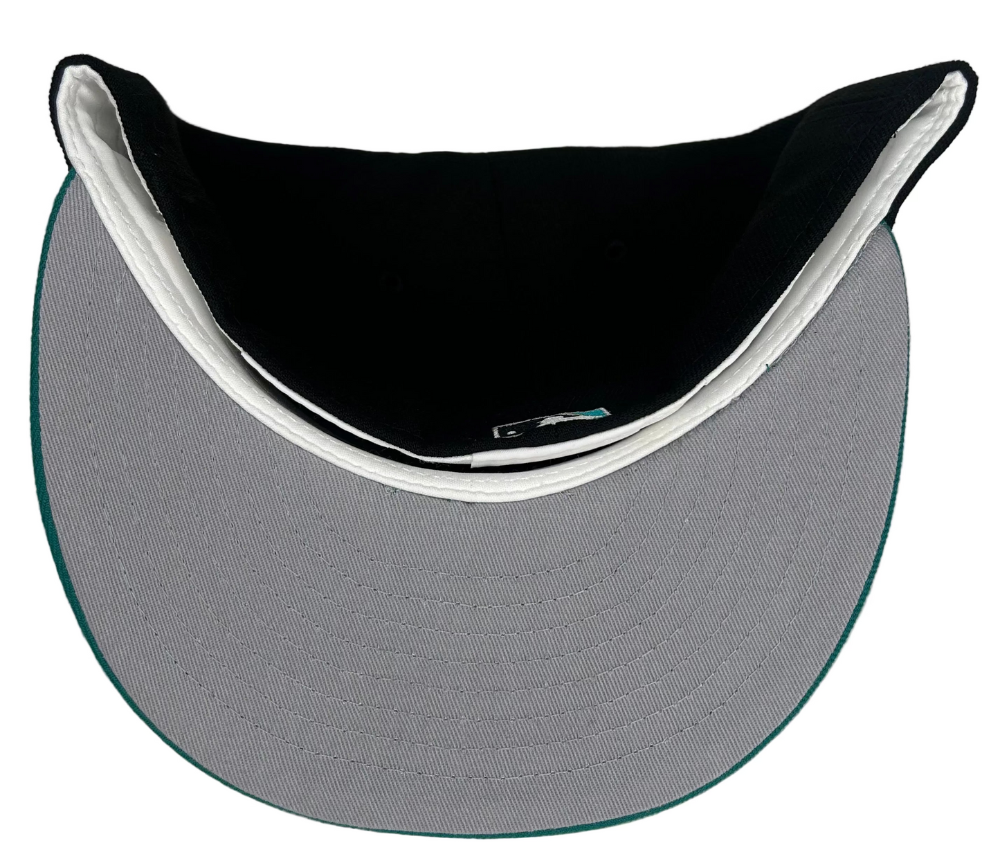 New Era Arizona Diamondbacks 59FIFTY fitted hat features a black crown, teal visor, and a special inaugural season side patch.
