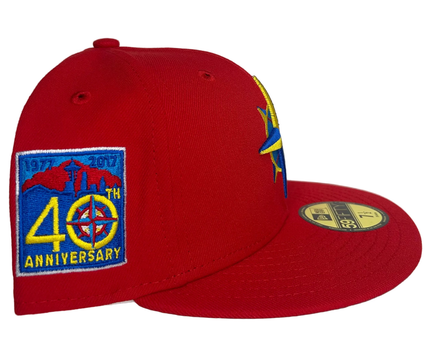 New Era Seattle Mariners "Hat Wheels" 59FIFTY fitted hat features a red crown and a 40th-anniversary patch