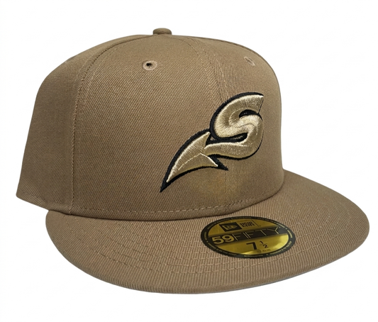 Shreveport Swamp Dragons New Era 59Fifty fitted hat features a stylized "S" logo embroidered in gold and black on the front.