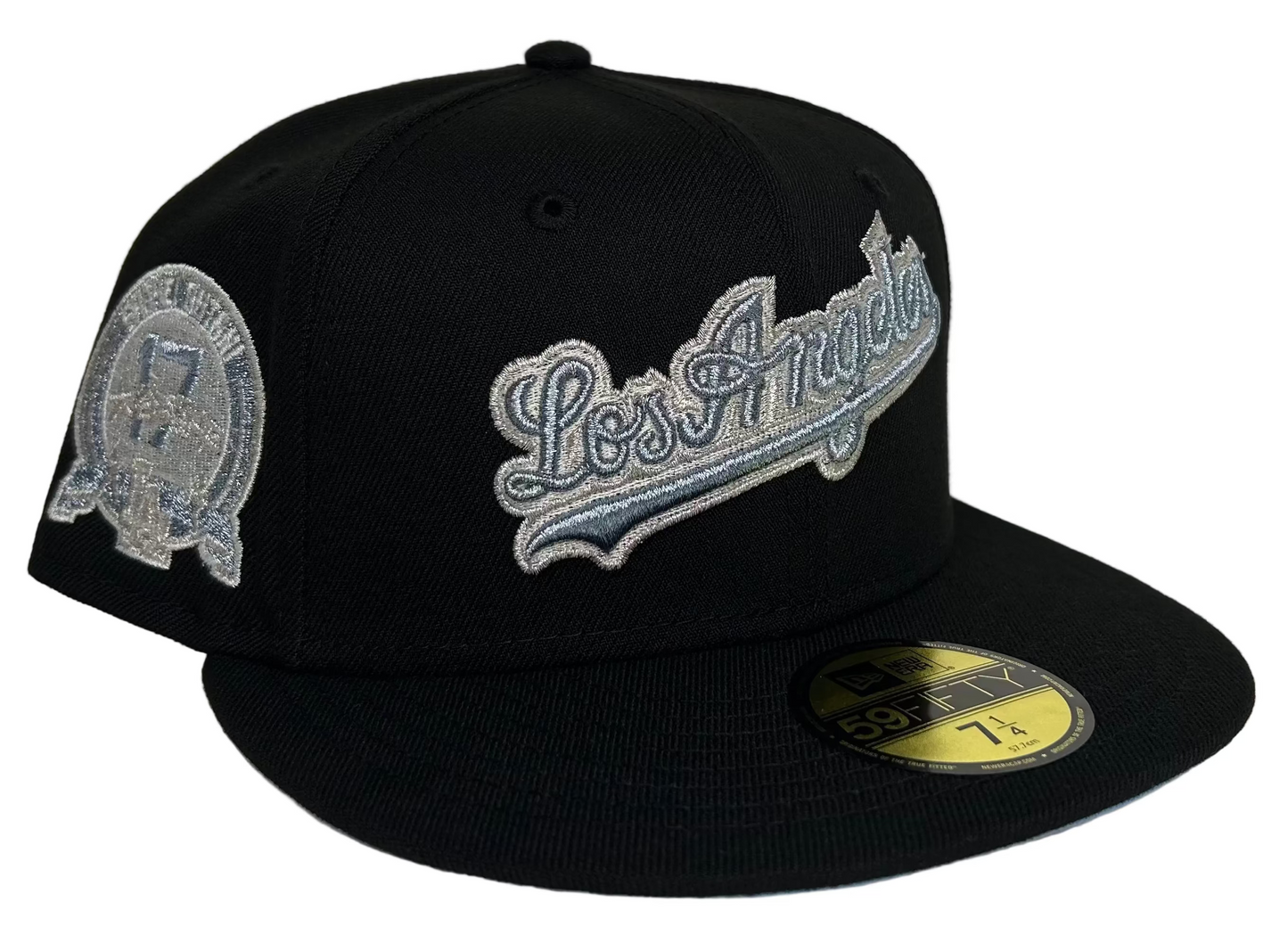 New Era Los Angeles Dodgers Shohei Ohtani 17, 59FIFTY Fitted Hat featuring a custom silver script logo and special side patch.